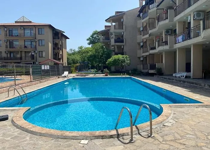 Apartamento апартаменти-студия в комплекс нестинарка