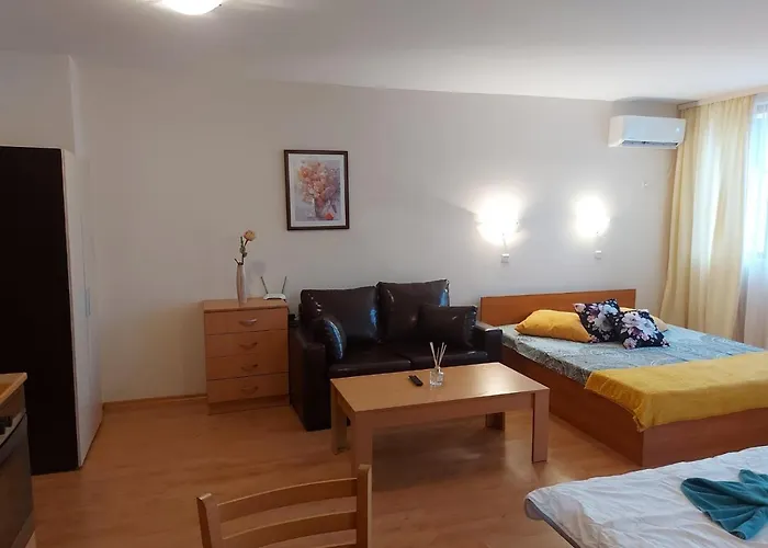 апартаменти-студия в комплекс нестинарка Apartamento Tsarevo