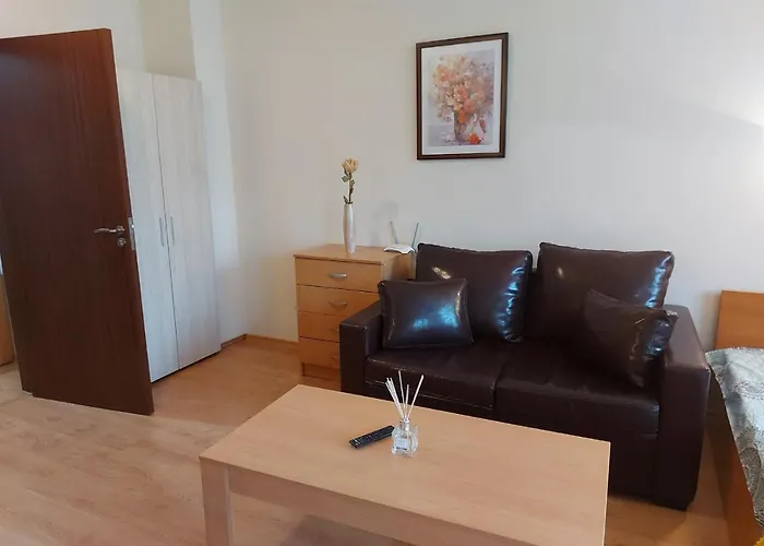 Apartamento апартаменти-студия в комплекс нестинарка