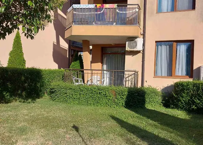 апартаменти-студия в комплекс нестинарка * Tsarevo