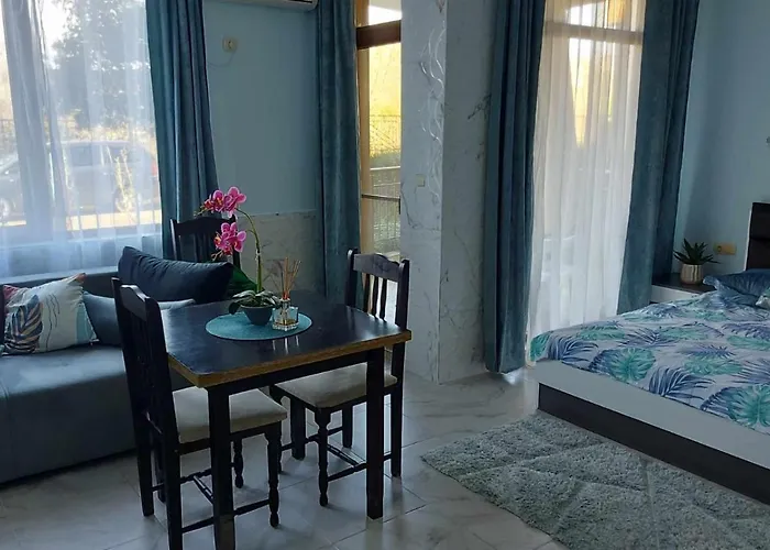 апартаменти-студия в комплекс нестинарка Tsarevo