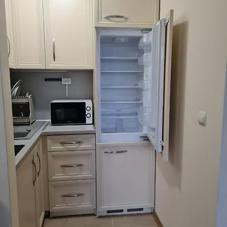 Appartement апартаменти-студия в комплекс нестинарка *