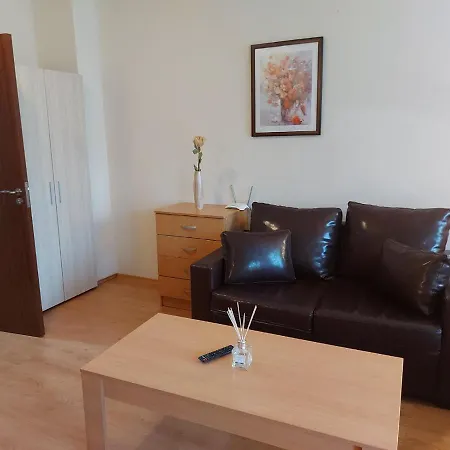Apartmán апартаменти-студия в комплекс нестинарка